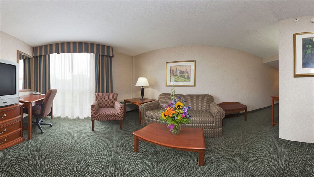 Holiday Inn Cincinnati-Riverfront By Ihg Ковінгтон Екстер'єр фото